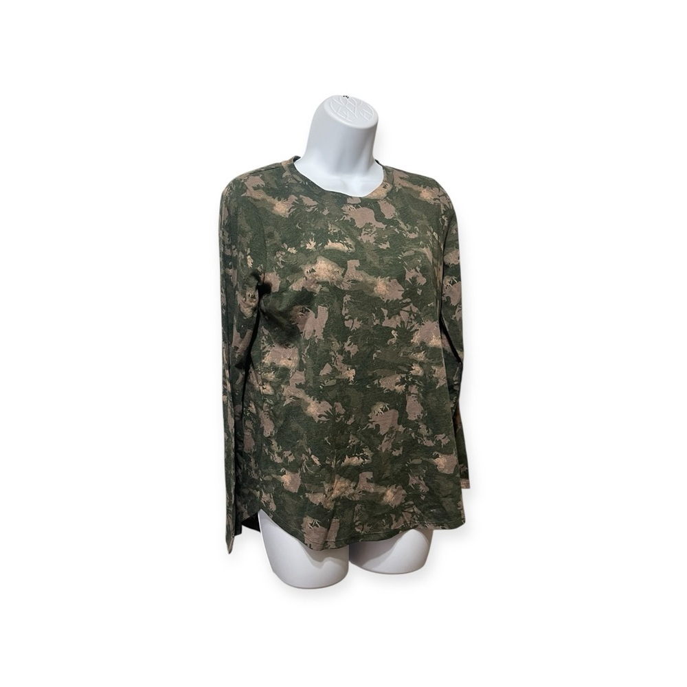 Zuda Camouflage Camo Curved Hem Tee Top Athleisure Loungewear XXS NWOT